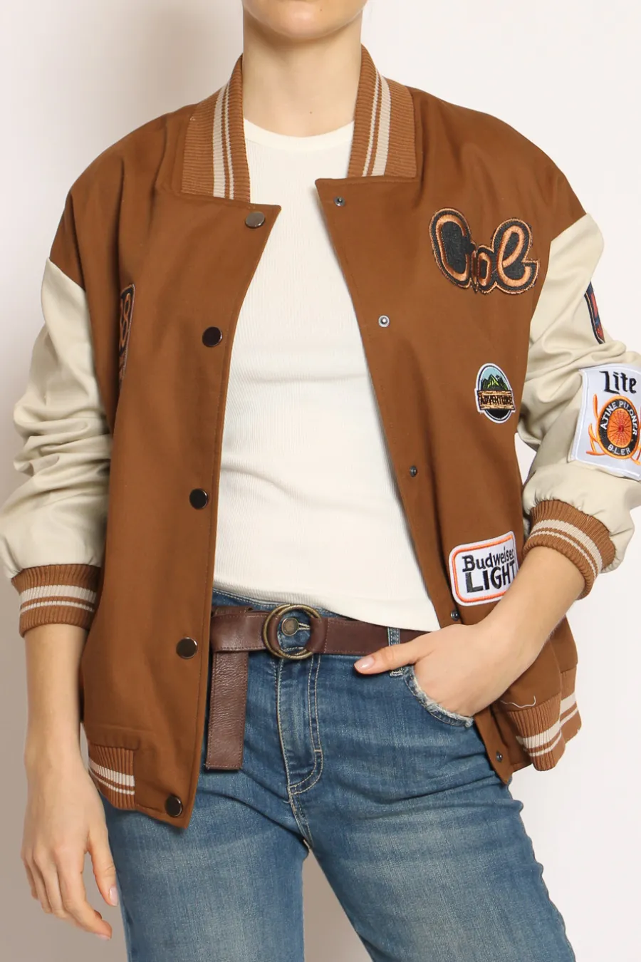 Vicolo Giacca bomber con patch moka/burro- Capospalla