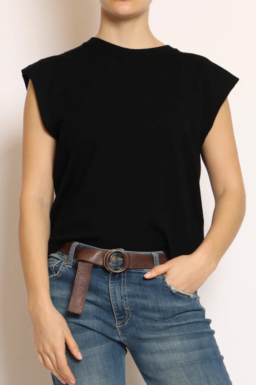 Kontatto Maglia girocollo smanicata in filo di viscosa- T-Shirts E Top
