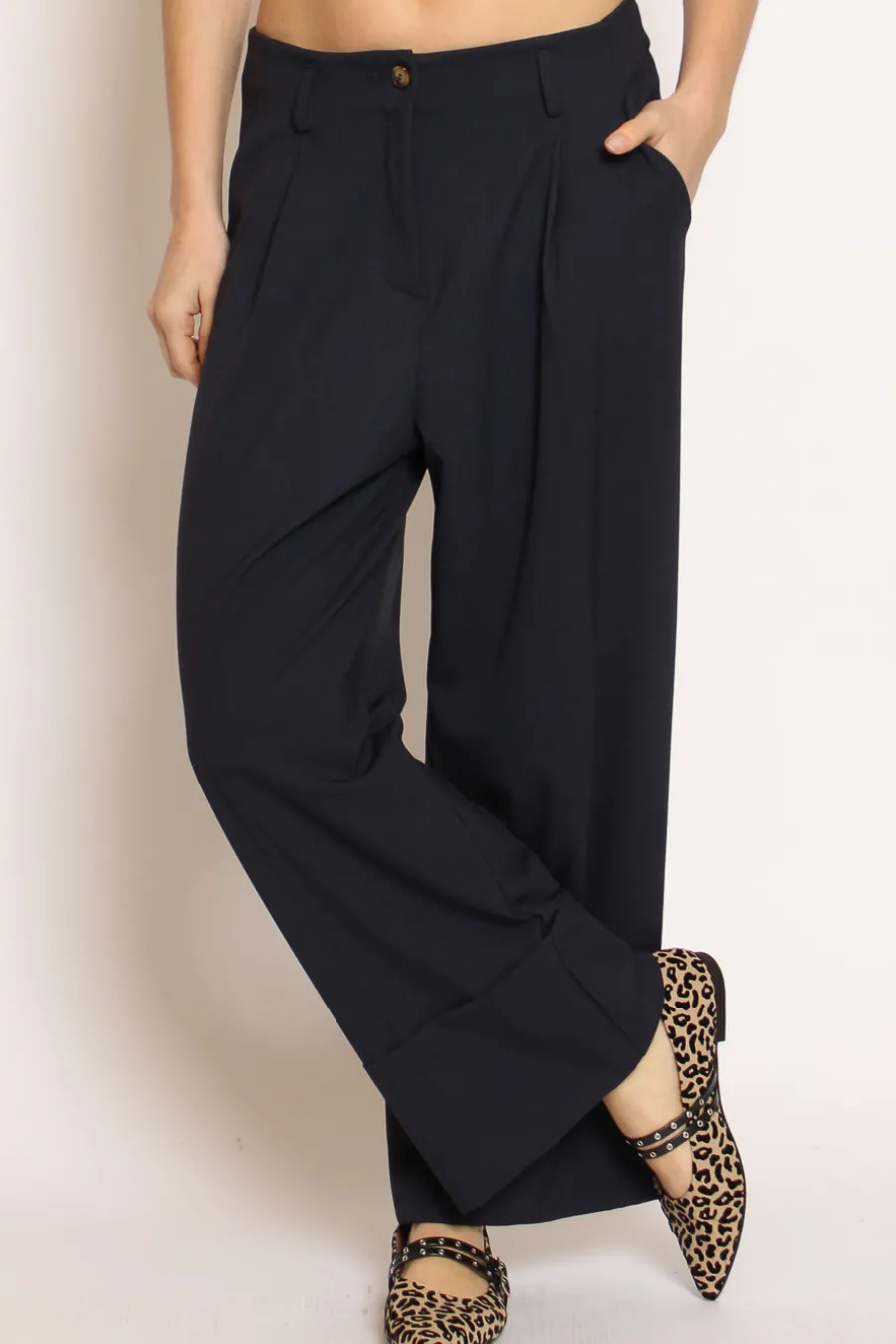 Zeroassoluto Pantalone GESSY con risvolto tessuto comfort elasticizzato- Pantaloni