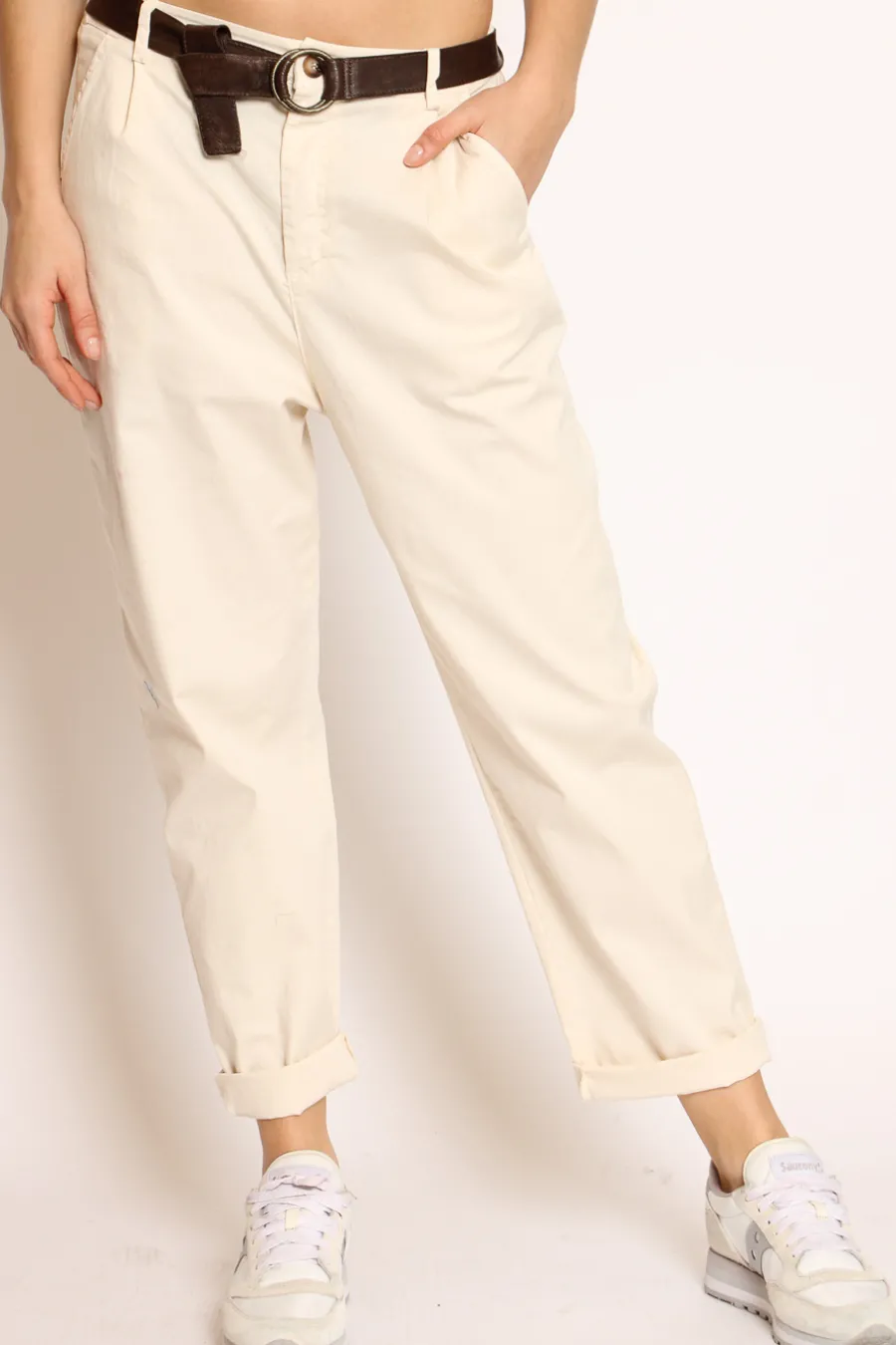 Zeroassoluto Pantalone lola c/pinces ed elastico dietro- Pantaloni