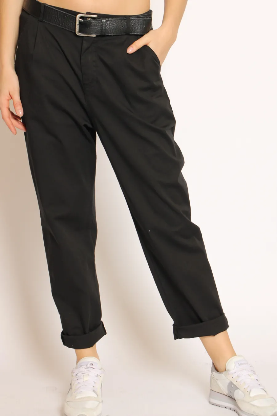 Zeroassoluto Pantalone lola c/pinces ed elastico dietro- Pantaloni