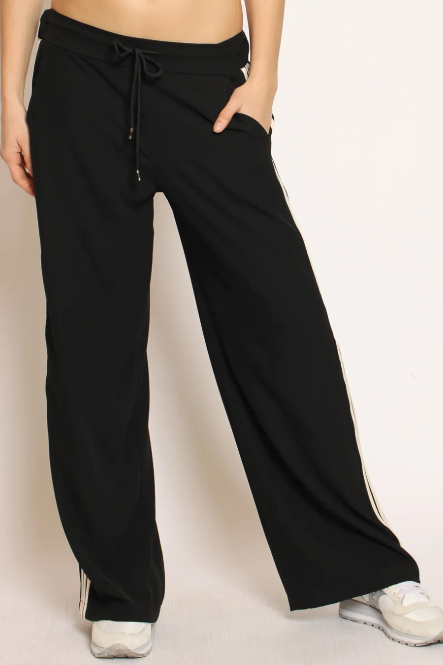 Zeroassoluto Pantalone LORIS tessuto fluido banda- Pantaloni
