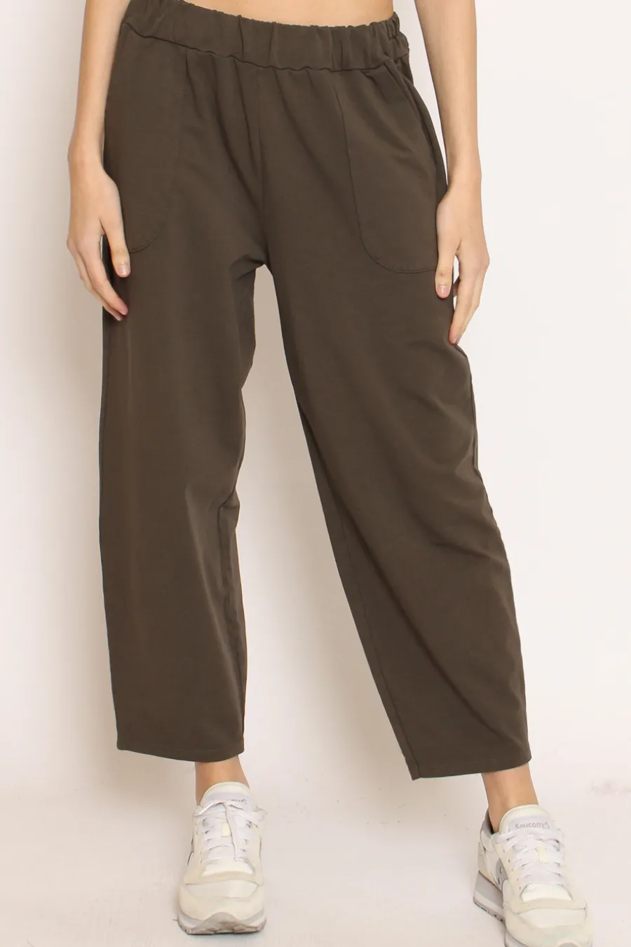 Zeroassoluto Pantalone mom fit felpa light- Pantaloni