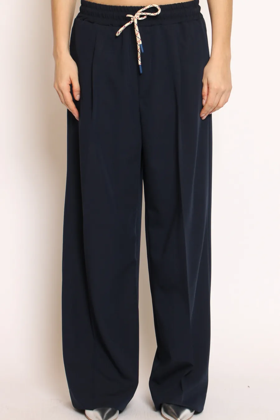 Vicolo Pantalone palazzo pinces con laccio- Pantaloni