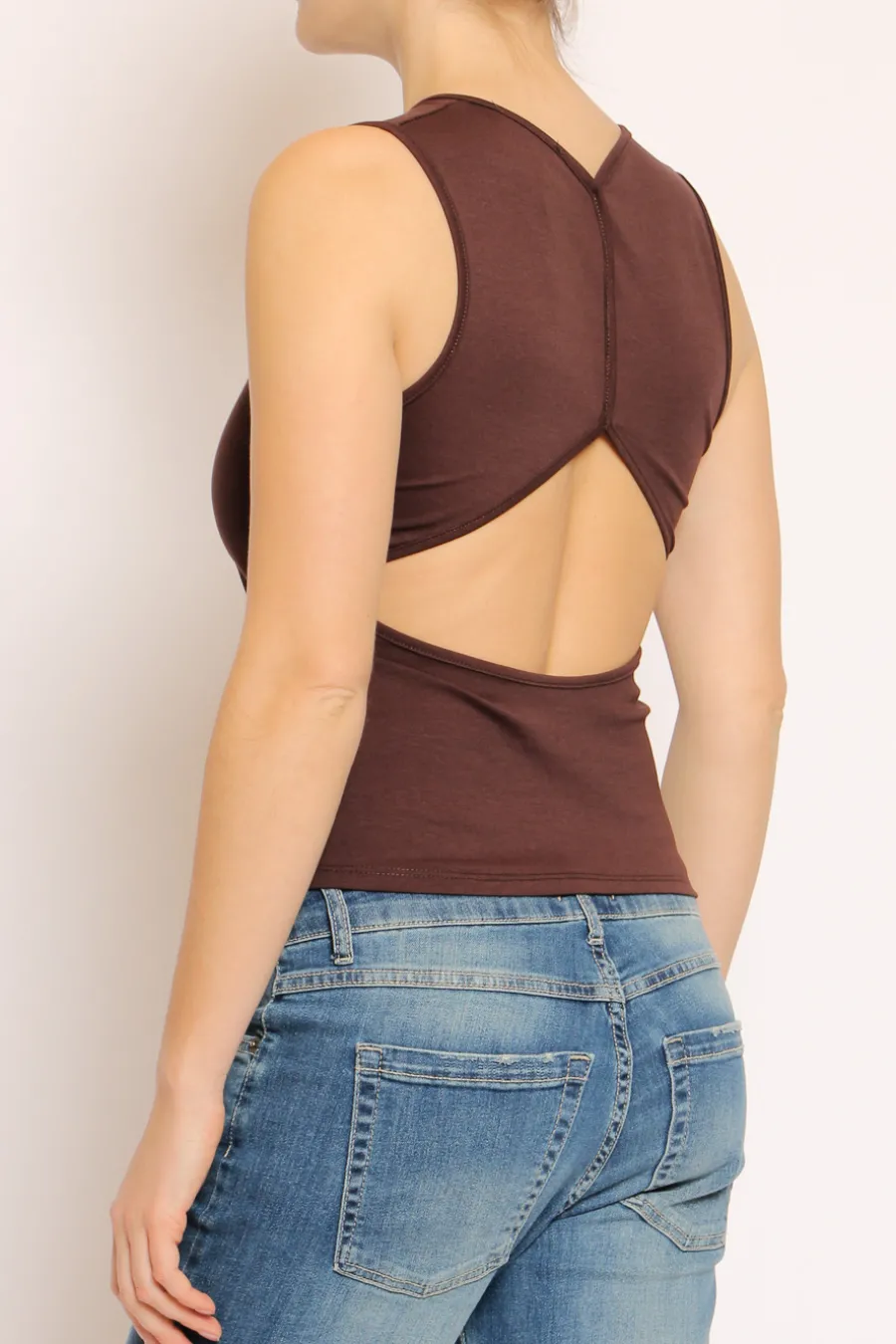 Kontatto Top cut out- T-Shirts E Top
