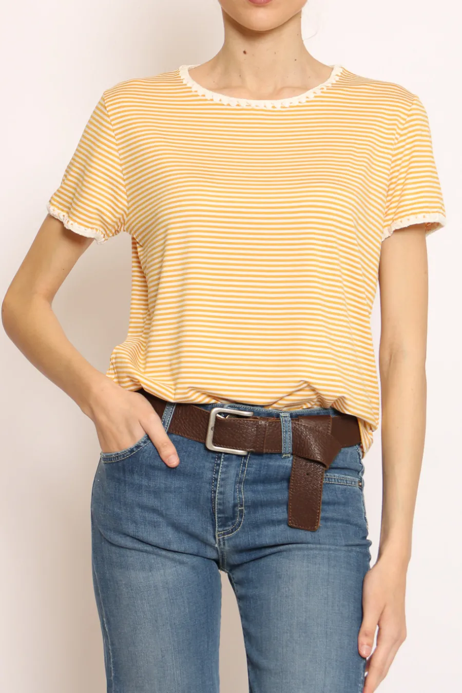 Zeroassoluto T-shirt righe fine con macramu00e8 bianco/senape- T-Shirts E Top