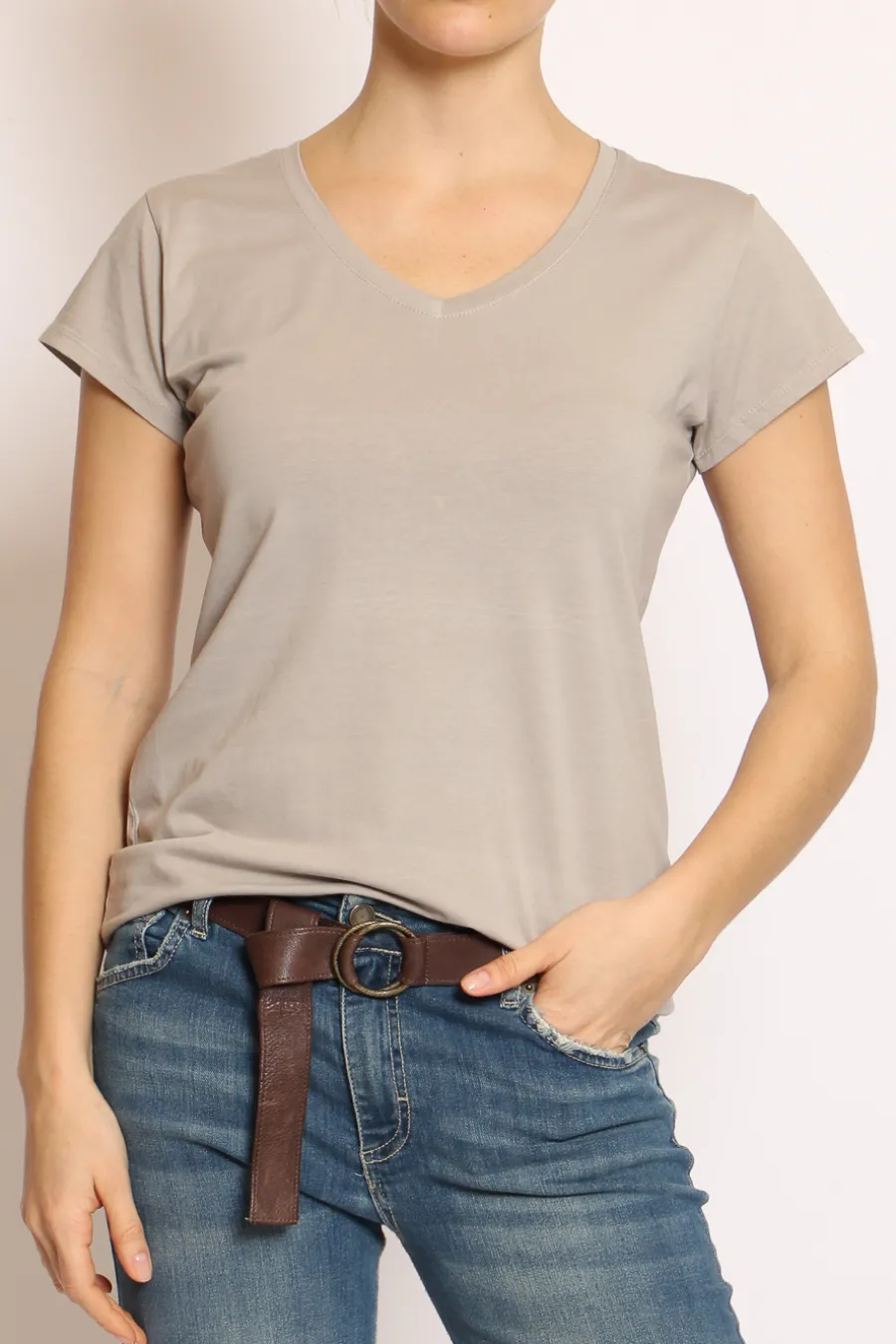 T-shirt scollo V elasticizzata mezza manica- T-Shirts E Top